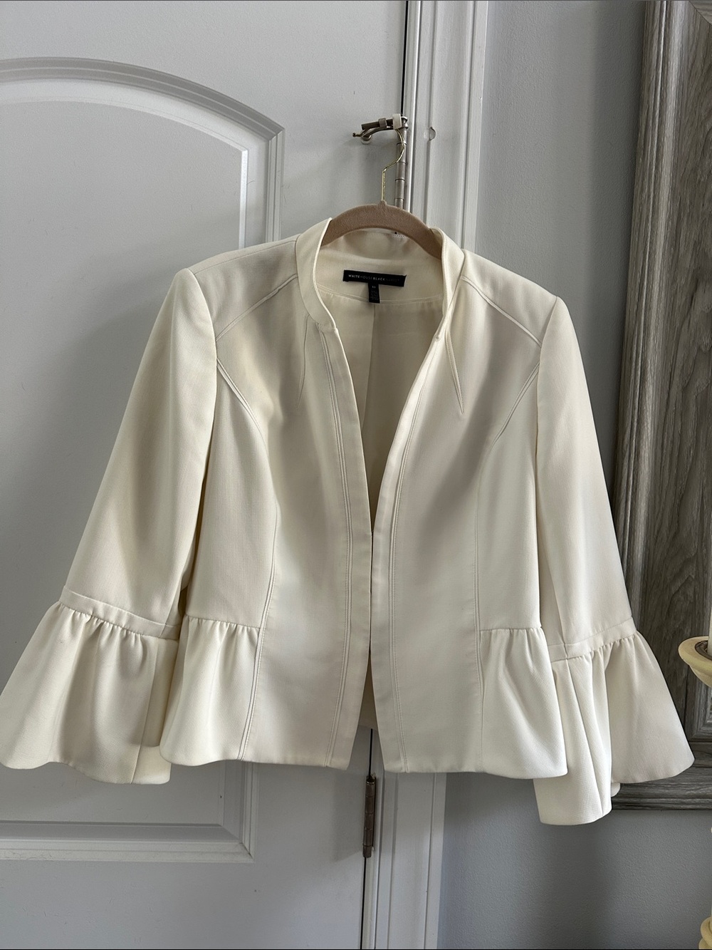 White House Black Market ivory Ruffle-Sleeve Open-Front Blazer